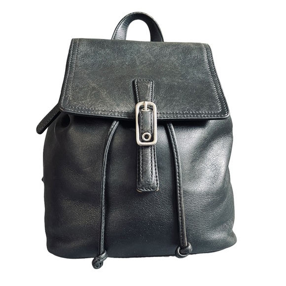 Coach Vintage Legacy 9858 Small Day Pack (backpack) measuring 10 X 8 - Picture 1 of 7